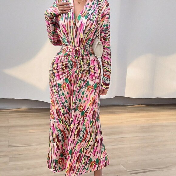 Multicolor Elegant Women's Full Print Deep V-Neck Dress - Picture 5 of 5